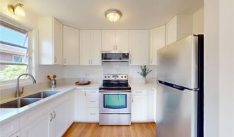 56-277 Maunuunu St, Kahuku, HI 96731