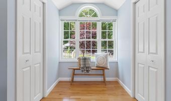 127 Hooksett Rd, Auburn, NH 03032