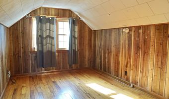 382 Quinn St, Naugatuck, CT 06770
