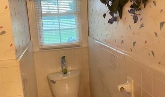 7584 County Home Rd, Ayden, NC 28513
