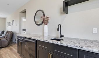 724 N Naples St, Henderson, NV 89015