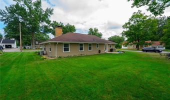 453 Hillcrest Dr, Ashland, OH 44805