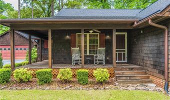 707 Alexander Dr, Aberdeen, NC 28315