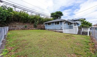 99-1170 Halawa Hts Rd, Aiea, HI 96701