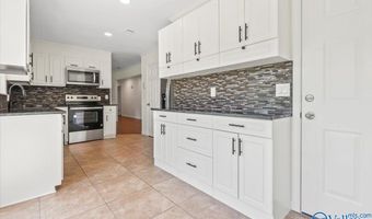 304 Ohara Dr, Albertville, AL 35950