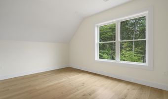 55 Indian Rock Rd, Bedford, NH 03110
