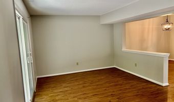 25 Padanaram Rd 77, Danbury, CT 06811