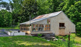 290 Leighton Rd, Augusta, ME 04330