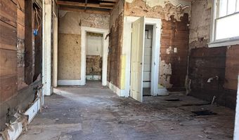 1008 W Colorado St, Chickasha, OK 73018