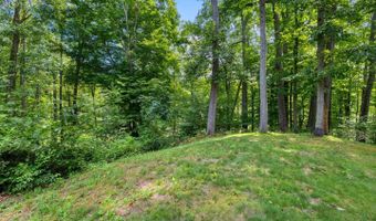 12439 N OAKS Dr, Ashland, VA 23005