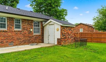 2707 Oakwood Dr, Bardstown, KY 40004