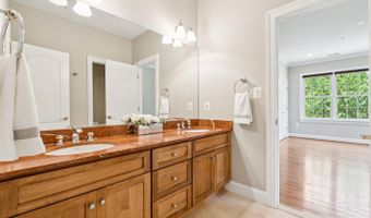 6111 DUNLEER Ct, Bethesda, MD 20817