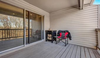 534 Oak Ridge Trails Ct, Ballwin, MO 63021
