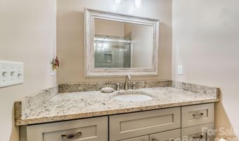 274 Poverty Branch Rd 2, Barnardsville, NC 28709