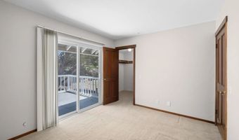 2827 N Victoria Dr, Alpine, CA 91901