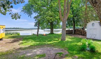 10538 Montgomery Ave NW, Annandale, MN 55302