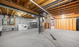 11938 Davis Rd, Alhambra, IL 62001