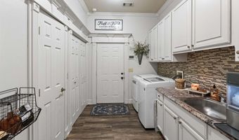 6216 WESTMINSTER Dr, Benton, AR 72019
