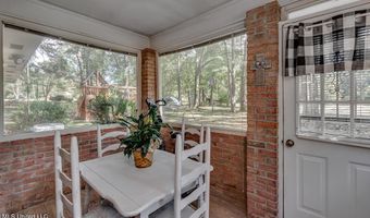 180 Alton Cir, Benton, MS 39039