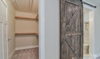 219 Fayetteville St, Asheville, NC 28806