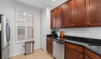 43371 LOCUST DALE Ter 107, Ashburn, VA 20147