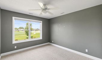 839 Poe Ave, Ames, IA 50014