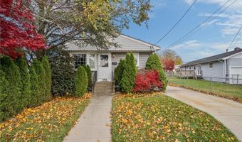 1 Masso Dr, North Providence, RI 02904