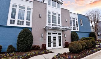 4061 S FOUR MILE RUN Dr 301, Arlington, VA 22204