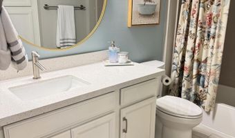 2511 W QUEEN CREEK Rd 207, Chandler, AZ 85248