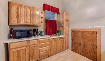 405 N Main St, Alma, WI 54610