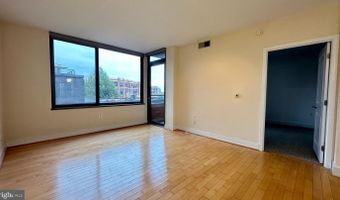 2001 15TH St N #320, Arlington, VA 22201