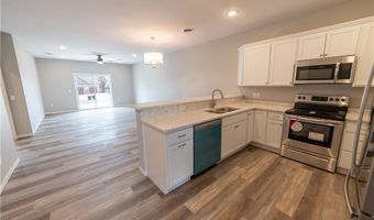 1364 Cypress Ct, Altoona, WI 54720