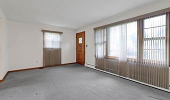 52 Fairview Ave, Bristol, CT 06010