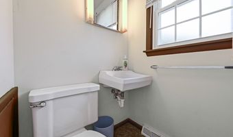 211 E Carol St, Alliance, OH 44601