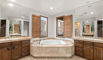 11680 EVERGREEN CREEK Ln, Las Vegas, NV 89135
