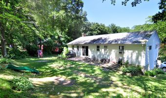 317 Perkins St, Bristol, CT 06010