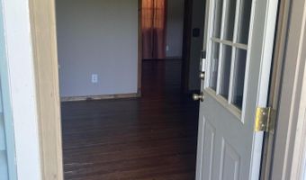 16090 Farm Road 2130, Aurora, MO 65605