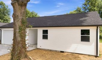230 North St, Austin, IN 47102