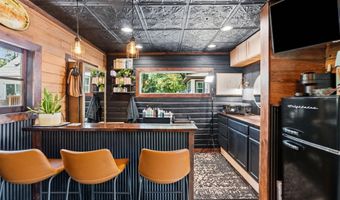1115 Douglas St, Alexandria, MN 56308