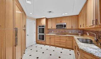 2800 Island Blvd 1505, Aventura, FL 33160