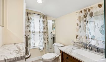 601 6th Ave, Belmar, NJ 07719