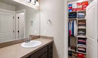 17610 SW AIDAN Ct, Beaverton, OR 97003