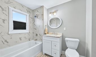 2202 McMinn St, Aliquippa, PA 15001