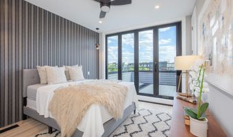 1332 G St SE 3, Washington, DC 20003