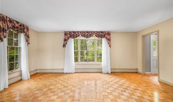 61 Kimberly Ln, Cranston, RI 02921