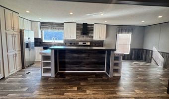 305 Saint Clair St, Bicknell, IN 47512