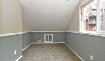 3 Davos Dr 6, Alloway, NJ 07462