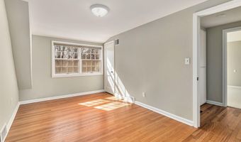 2690 Overridge Dr, Ann Arbor, MI 48104