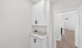 18620 SYMERON Rd, Apple Valley, CA 92307
