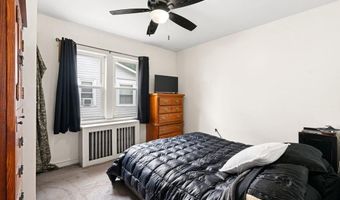 33 E GLOUCESTER Pike, Barrington, NJ 08007